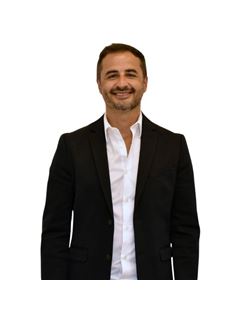 Hernán Sangiácomo - RE/MAX Premium IV