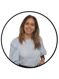 Susana Flores y Guevara - RE/MAX Class