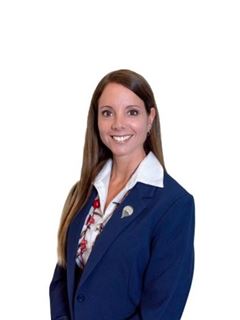Leticia Olivera - RE/MAX Suma