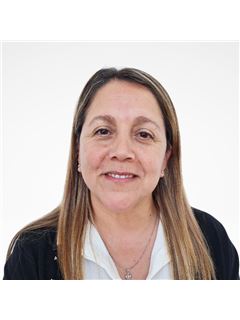 Verónica Romero - RE/MAX Life