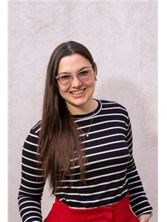 Fiorella Luz Fonticelli de León - RE/MAX Free