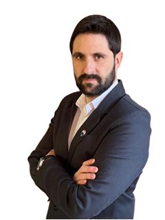 Juan Pablo Nieto - RE/MAX Terruños
