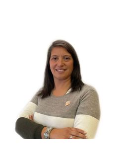 Noemi Lazarte - RE/MAX Data Work