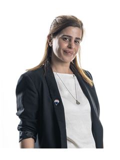 Yanina Moudjoukian - RE/MAX Social