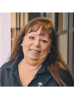 María Alicia Correa Allendes - RE/MAX Vincit