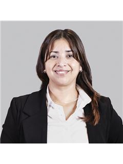 Cecilia Areco - RE/MAX Titanium