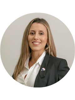 Debora Natali D'Allotta - RE/MAX Diagonal II