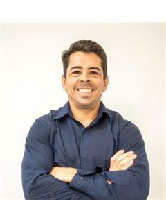 Exequiel Guipponi - RE/MAX Click