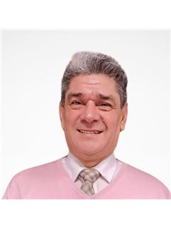 Oscar Pantoso - RE/MAX Life