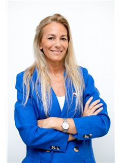 Maria Eugenia Zuleta - RE/MAX Boulevard