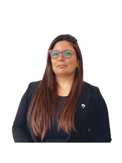 Jessica Corradini - RE/MAX Cumbre