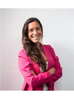 Maria Belén  Castellano - RE/MAX Urbana
