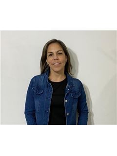 Carolina Leiva - RE/MAX Alianza