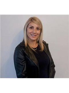 Lorena Sanchez - RE/MAX Urbana