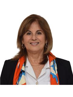 Angela Ottina - RE/MAX Express