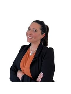 Victoria Elverdin - RE/MAX Enjoy