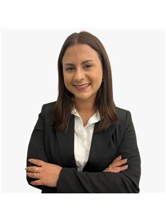 Esthefanie Vasquez - RE/MAX Rio