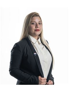 Rocío Belén  Flores - RE/MAX Social