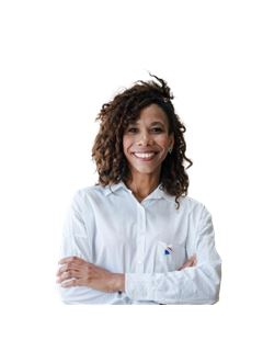 Claudia Rivera - RE/MAX Roble