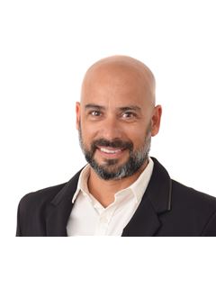 Manuel Diez - RE/MAX Arena
