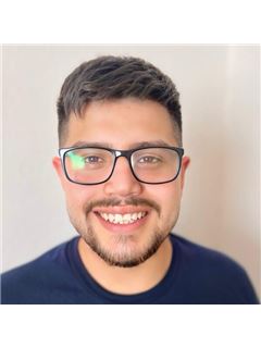 Federico Ruiz Galvan - RE/MAX Urbana