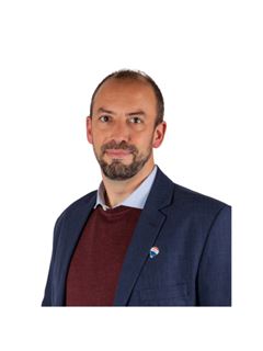 Alejandro Mariño - RE/MAX Net