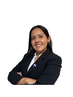 Nadia Solana - RE/MAX Noa II