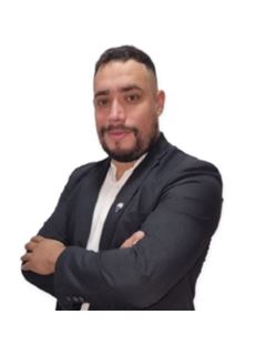 Jonathan Vargas - RE/MAX Terruños
