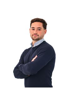 Hernán Lescano - RE/MAX Roble