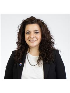 Marcela Cucciniello - RE/MAX Advance