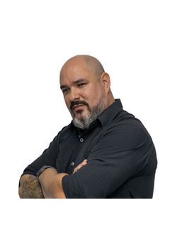 Esteban Andres Bekerman - RE/MAX Data Work