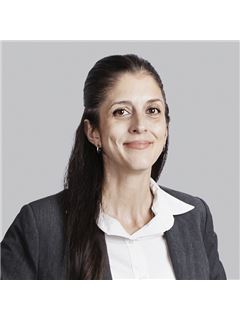 Valeria Brochero - RE/MAX Titanium