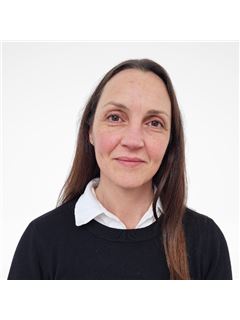 Laura Lanza - RE/MAX Life