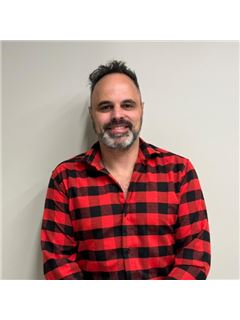 Sebastian Gabriel Galesi - RE/MAX Heart
