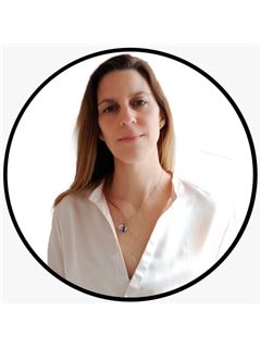 Dolores  Padilla  - RE/MAX Class