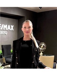 Josefina Eberle - RE/MAX Puerto