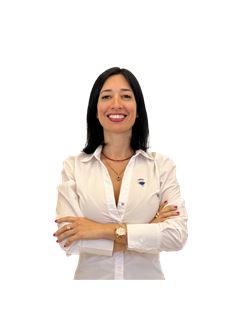 Silvana  Farias - RE/MAX Seed
