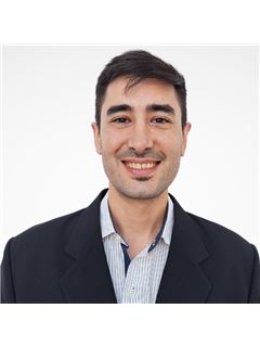 Gonzalo Mazzoni - RE/MAX Life