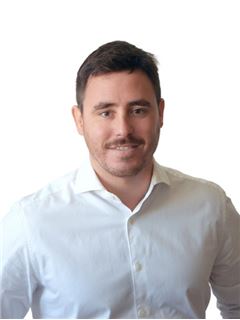Gonzalo Pizarro - RE/MAX Uno IV