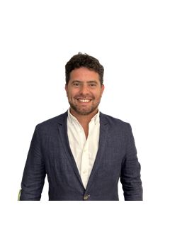 Matías Omar Ferreiro - RE/MAX Crea