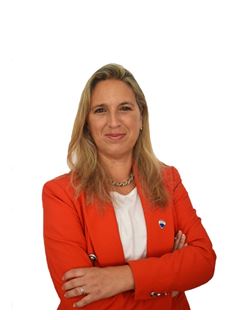 Karina Riccardi - RE/MAX Suma