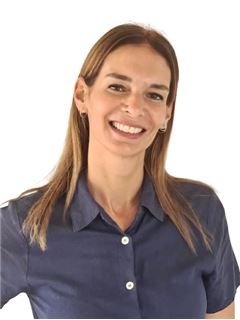 Maria Lujan Anitua - RE/MAX Premium