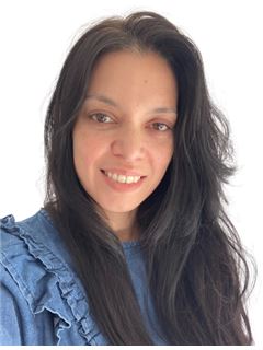 Elizabeth Rulli - RE/MAX Premium