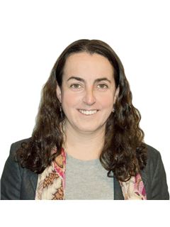 Romina Perrotta - RE/MAX Legado