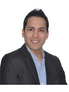 Yelsin Alfredo  Hernandez Viloria - RE/MAX Buró II