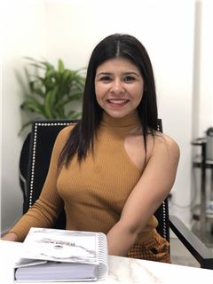 Denise Robledo - RE/MAX Suma