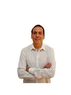 Adrian Brontese - RE/MAX Urbana III