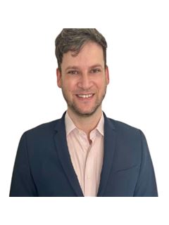 Marcos Bustos - RE/MAX Uno