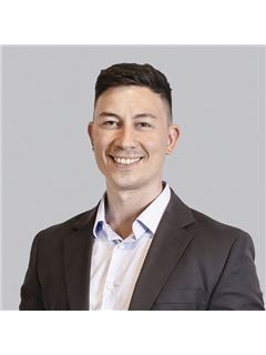 Ramiro Tavaklian - RE/MAX Titanium