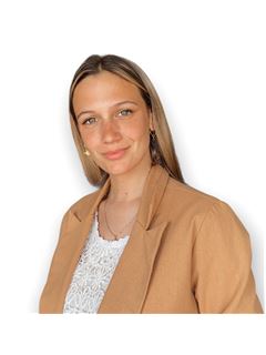 Camila Florencia Yauck - RE/MAX Cordial